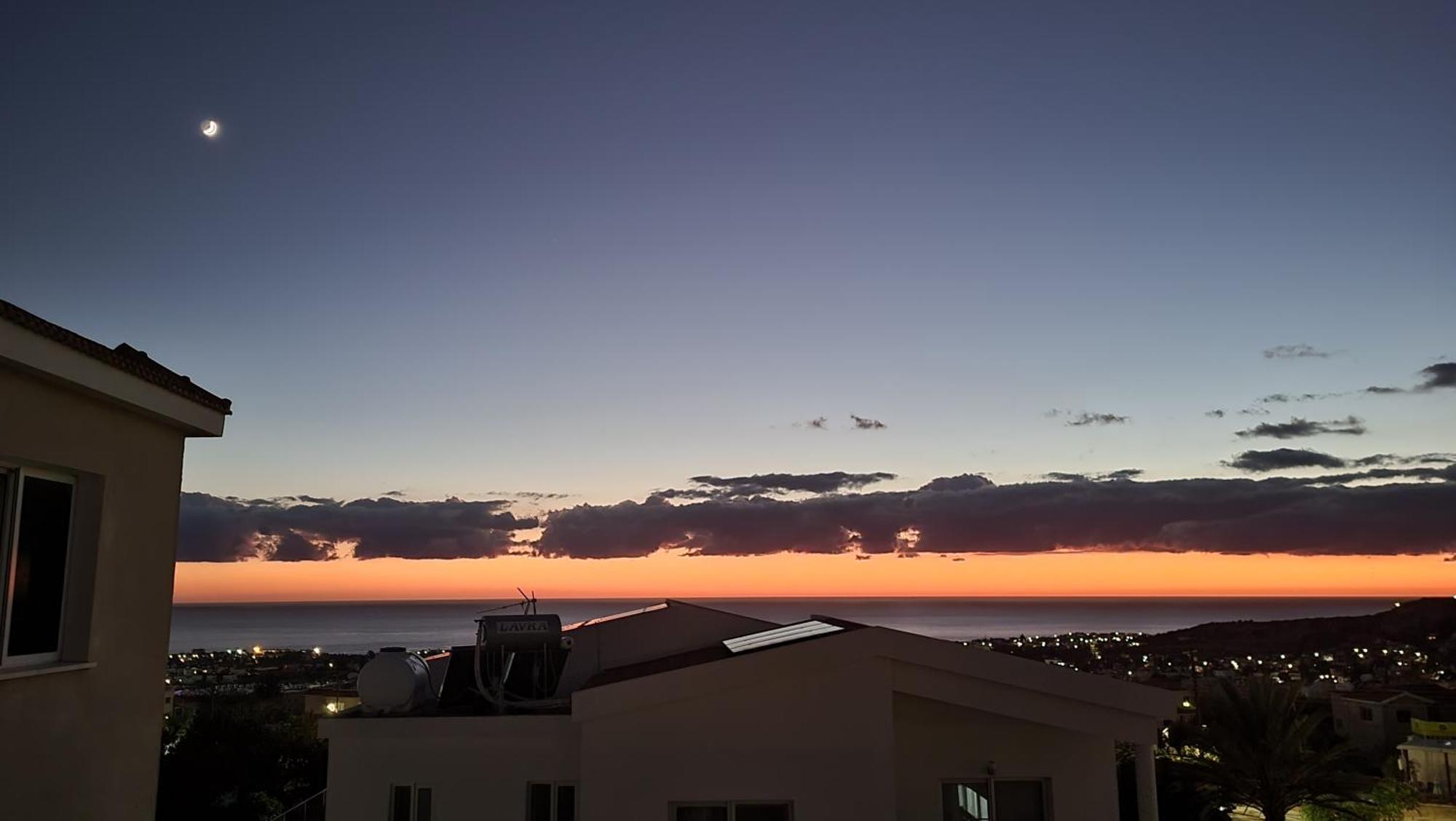 Apartamento Calm Seaview Nest In Peyia Exterior foto