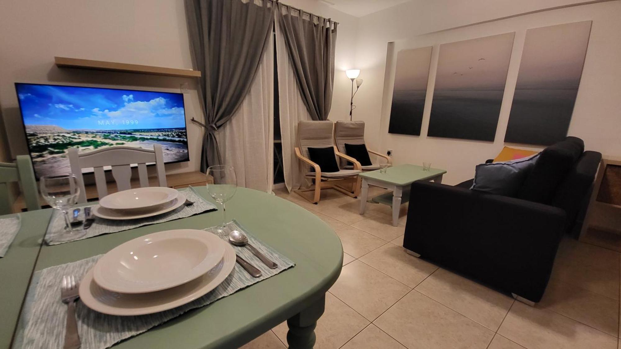 Apartamento Calm Seaview Nest In Peyia Exterior foto